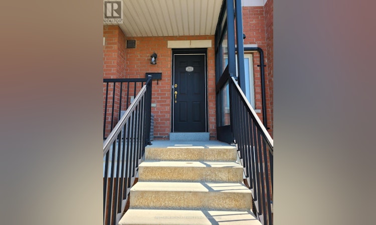 203-308 John Street