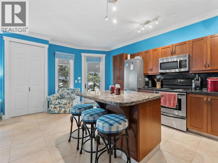 2543 Lucinde Road, West Kelowna, BC, V1Z 4B1 - 47