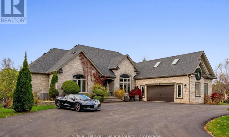 4 Abbitt Crescent