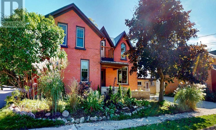 27-29 Main Street E