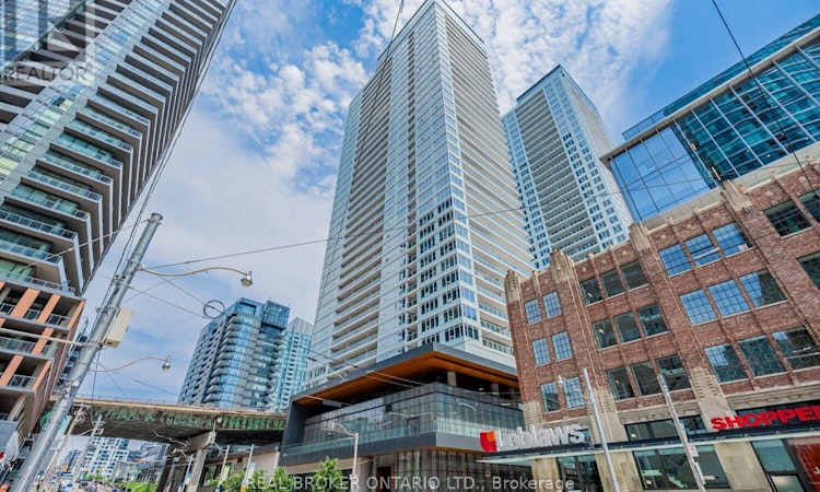 816-19 Bathurst Street