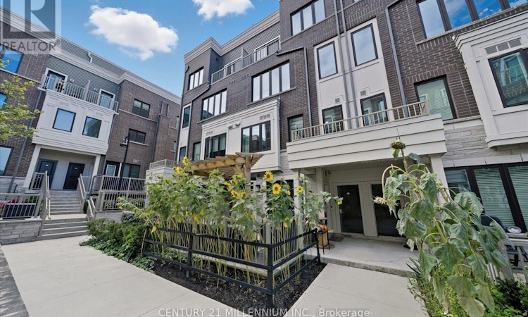 21-95 Eastwood Park Gardens