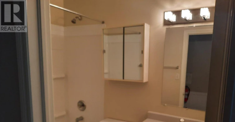 301-192 King Street W, Prescott, ON, K0E 1T0 - 10