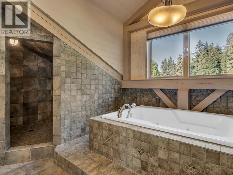 5705 N Upper Booth Road, Kelowna, BC, V1X 7V7 - 42