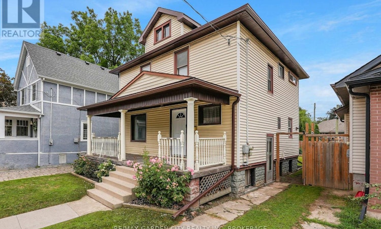 111 Lowell Avenue