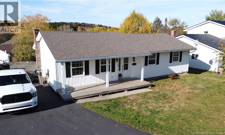 24 Sandalwood Crescent