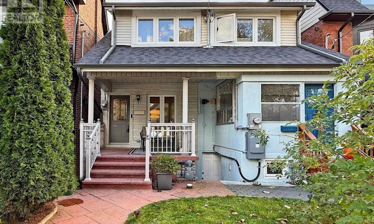 211 Rosemount Avenue