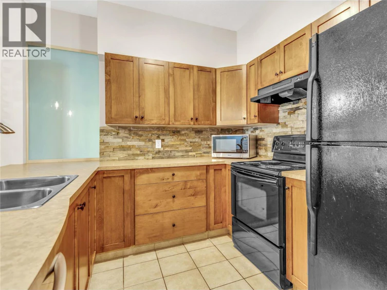 1102-3168 Via Centrale, Kelowna, BC, V1V 2R6 - 23