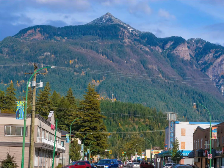 950 Old Hope Princeton Way, Hope, BC, V0X 1L4 - 28