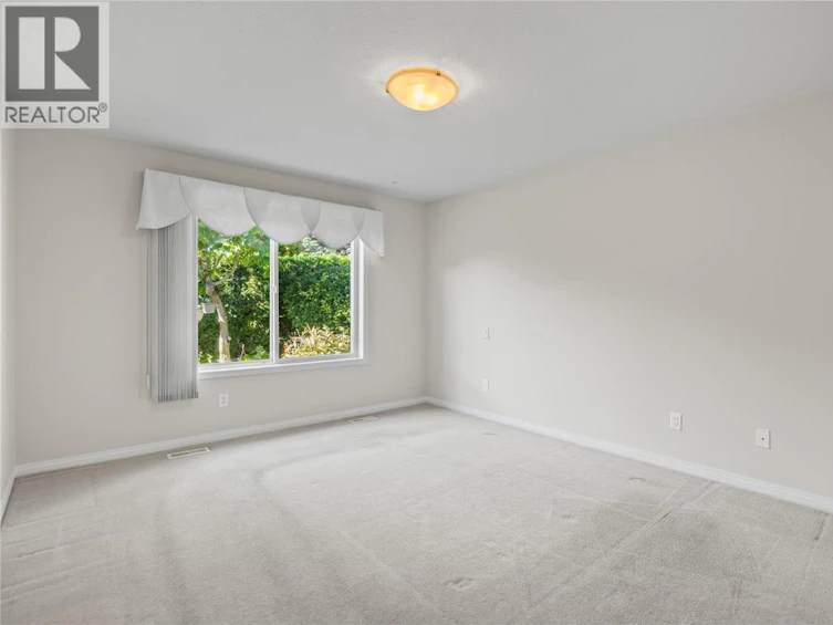 104-1188 Houghton Road, Kelowna, BC, V1X 2C9 - 12