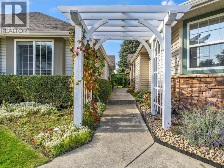 104-1188 Houghton Road, Kelowna, BC, V1X 2C9 - 3