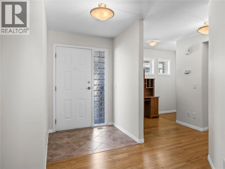 104-1188 Houghton Road, Kelowna, BC, V1X 2C9 - 5