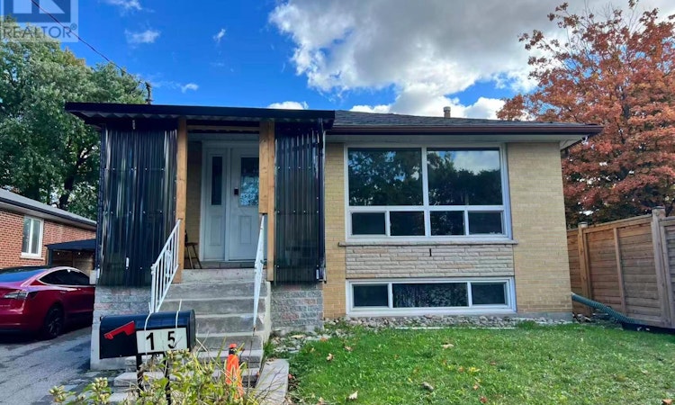 15 Summerglade Drive