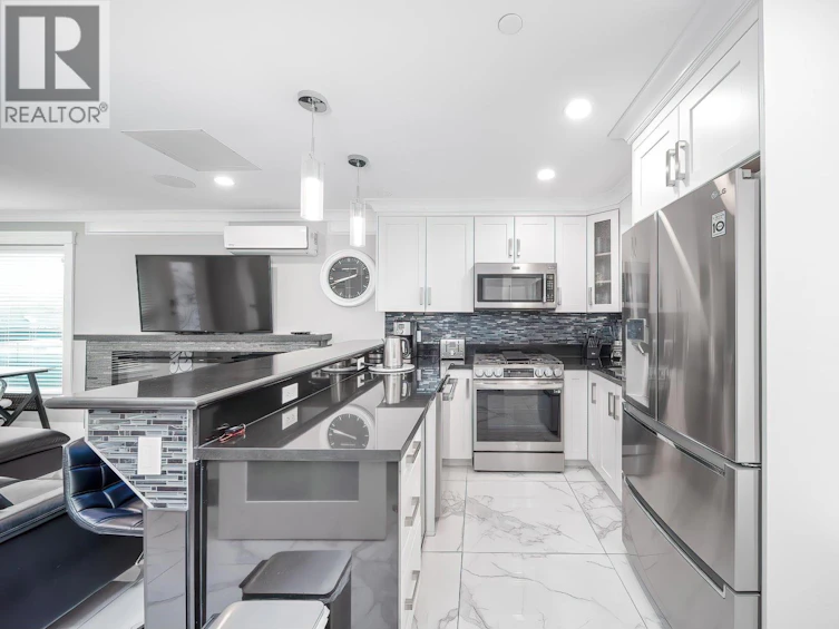 6508 Knight Street, Vancouver, BC, V5P 2W2 - 28