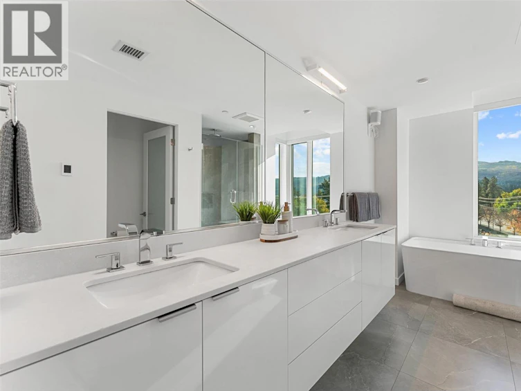 402-4071 Lakeshore Road, Kelowna, BC, V1W 1V7 - 34