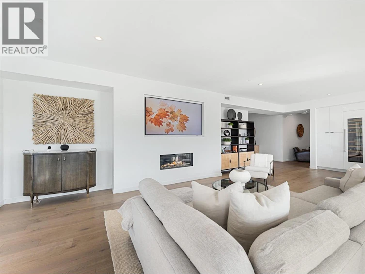 402-4071 Lakeshore Road, Kelowna, BC, V1W 1V7 - 16