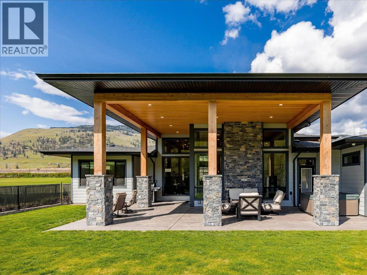 7260 6 Highway, Coldstream, BC, V1B 3H4 - 34