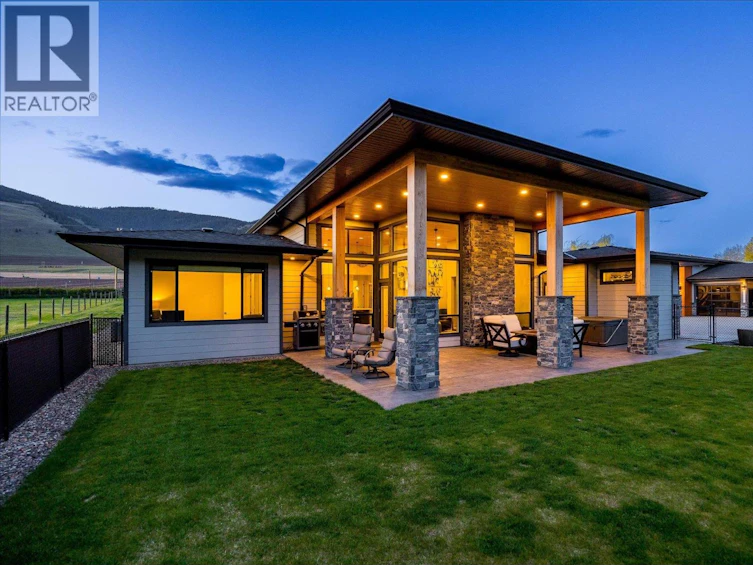 7260 6 Highway, Coldstream, BC, V1B 3H4 - 84