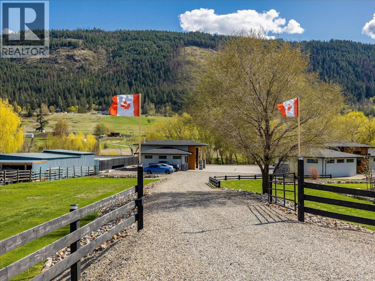 7260 6 Highway, Coldstream, BC, V1B 3H4 - 69