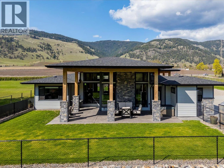 7260 6 Highway, Coldstream, BC, V1B 3H4 - 73