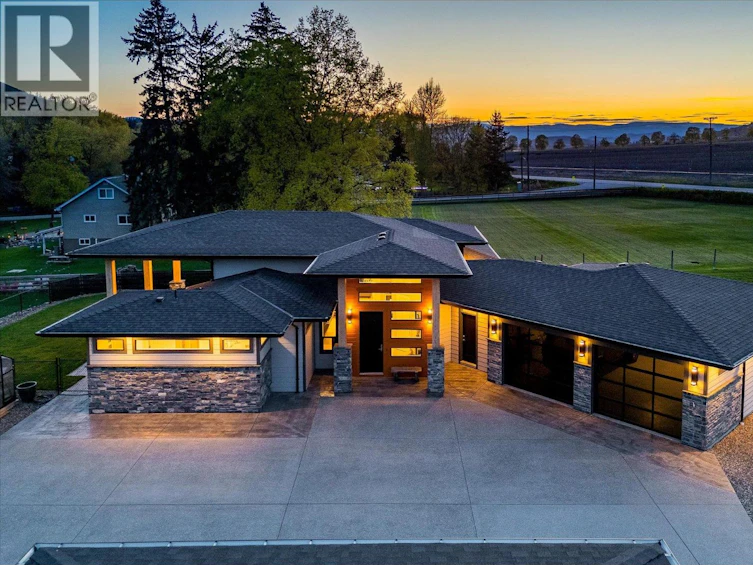 7260 6 Highway, Coldstream, BC, V1B 3H4 - 92