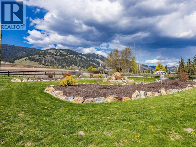 7260 6 Highway, Coldstream, BC, V1B 3H4 - 68