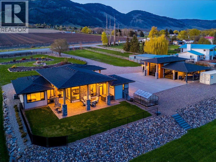 7260 6 Highway, Coldstream, BC, V1B 3H4 - 94