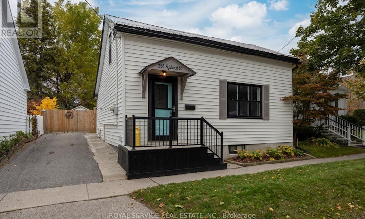 285 Ridout Street