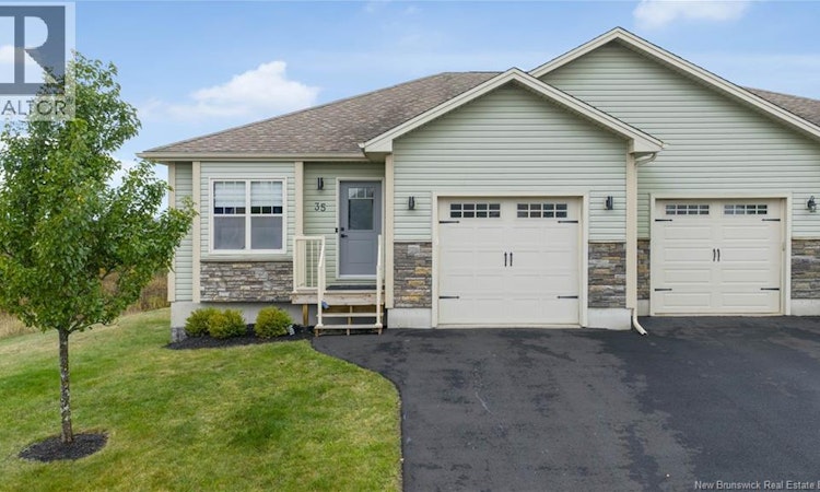 35 Mosaic Drive