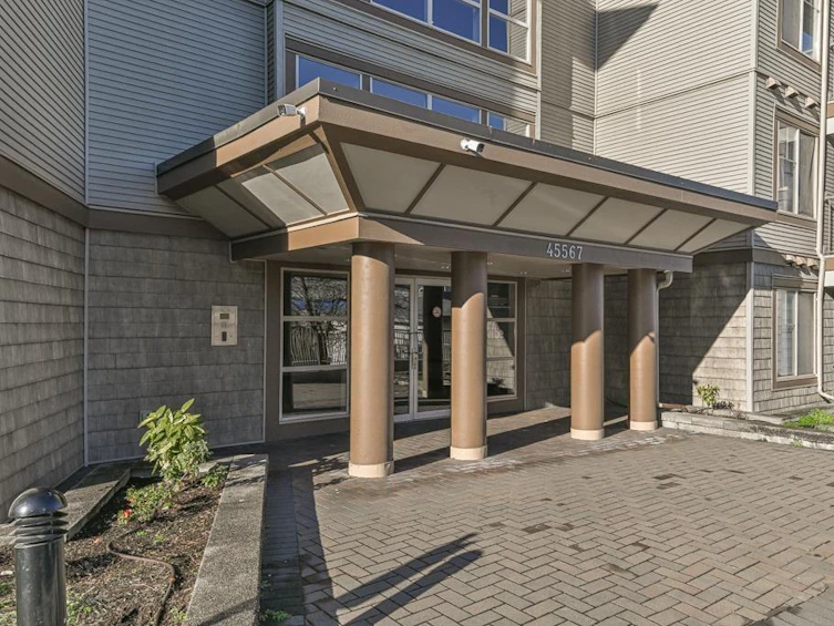 215-45567 Yale Road, Chilliwack, BC, V2P 0B2 - 3