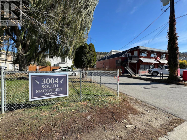 110-3004 South Main Street, Penticton, BC, V2A 5J6 - 47