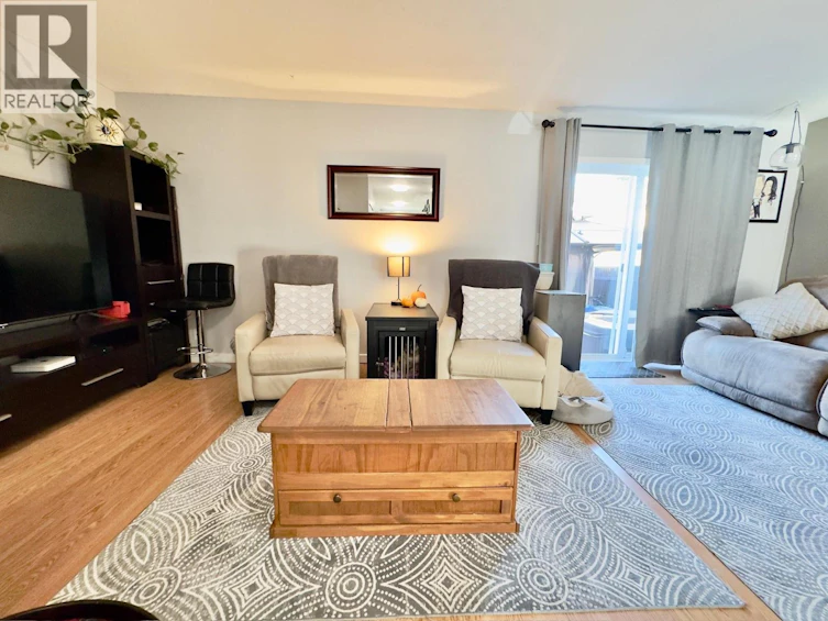 110-3004 South Main Street, Penticton, BC, V2A 5J6 - 11