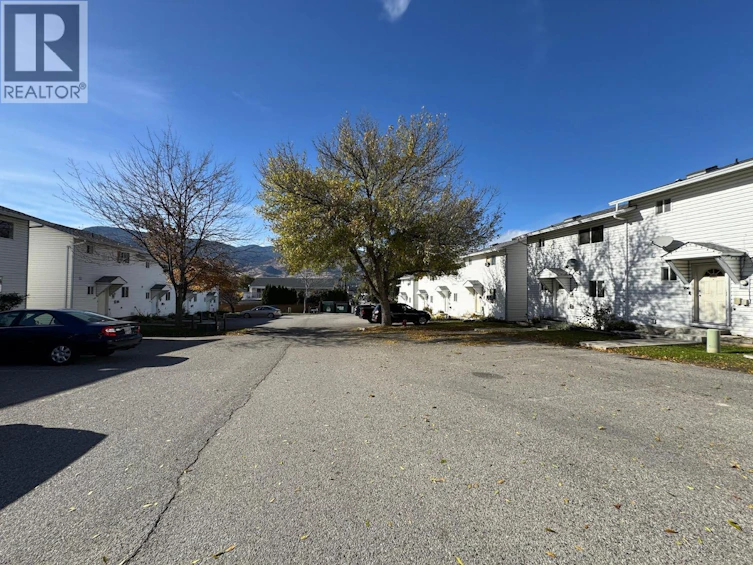 110-3004 South Main Street, Penticton, BC, V2A 5J6 - 42