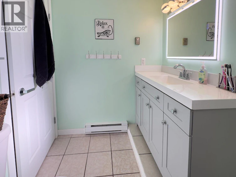 110-3004 South Main Street, Penticton, BC, V2A 5J6 - 37