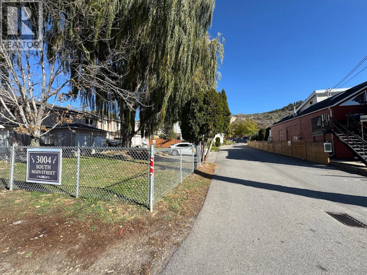 110-3004 South Main Street, Penticton, BC, V2A 5J6 - 46