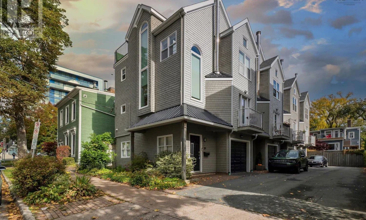 1-1345 Dresden Row