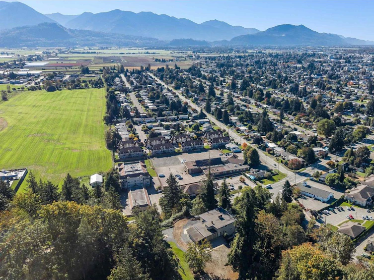 9890 Quarry Little Road Mountain, Chilliwack, BC, V2P 3M2 - 6