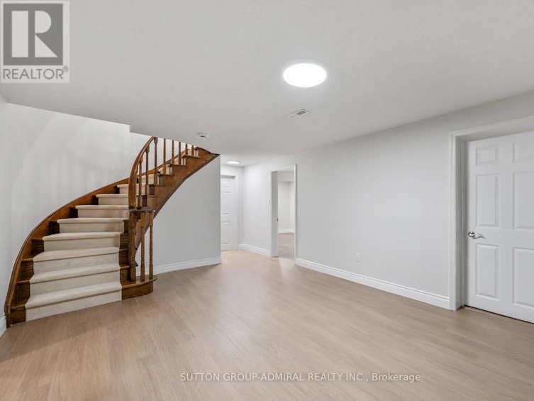 16 Sycamore Drive, Markham, ON, L3T 5V4 - 36