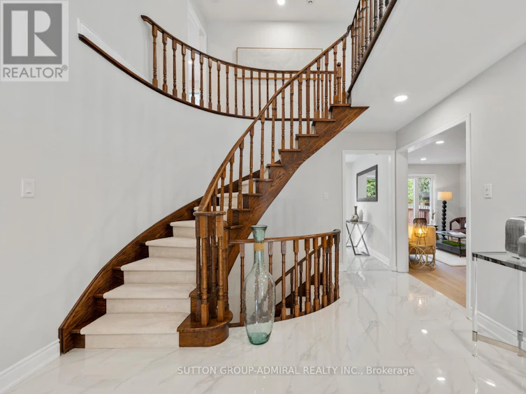 16 Sycamore Drive, Markham, ON, L3T 5V4 - 23