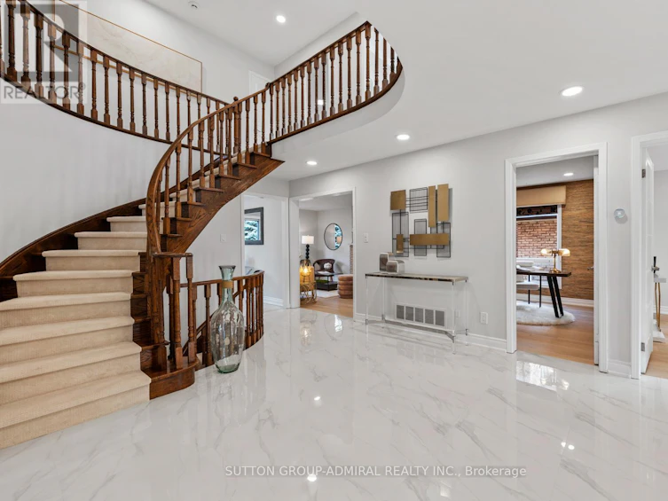 16 Sycamore Drive, Markham, ON, L3T 5V4 - 12