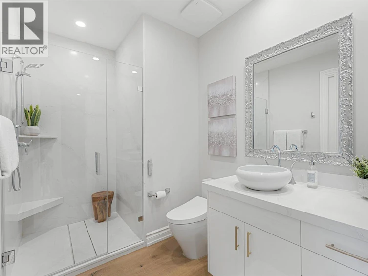 9-2368 Abbott Street, Kelowna, BC, V1Y 9G7 - 38