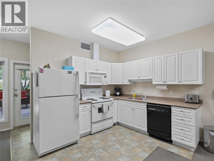 303-2300 Benvoulin Road, Kelowna, BC, V1W 2C6 - 38