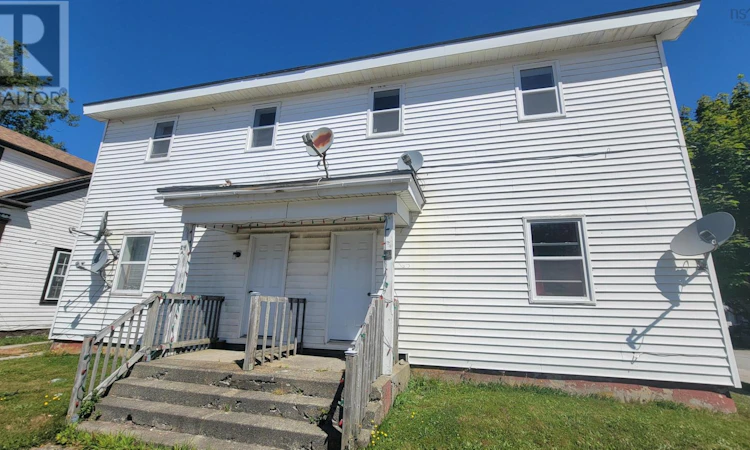 24-26 Parade Street
