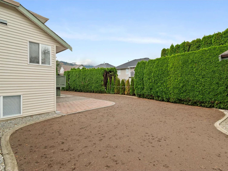 44864 South Kim Place, Sardis, Chilliwack, BC, V2R 3K3 - 38
