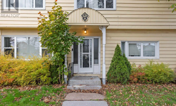 29 Ole King Square