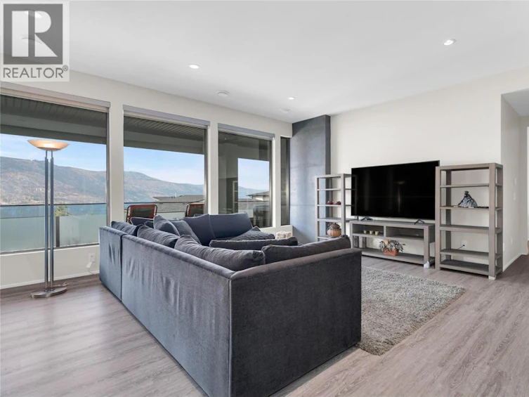 3416 Water Birch Circle, Kelowna, BC, V1V 3G1 - 59
