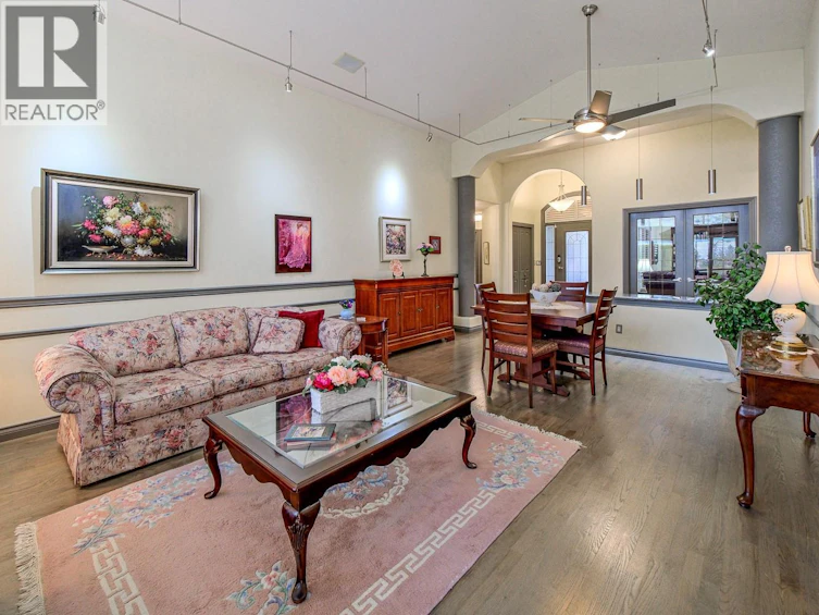 4008 Gallaghers Terrace, Kelowna, BC, V1W 3Z8 - 12