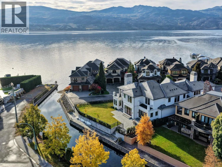 3672 Green Bay Landing, West Kelowna, BC, V4T 2B7