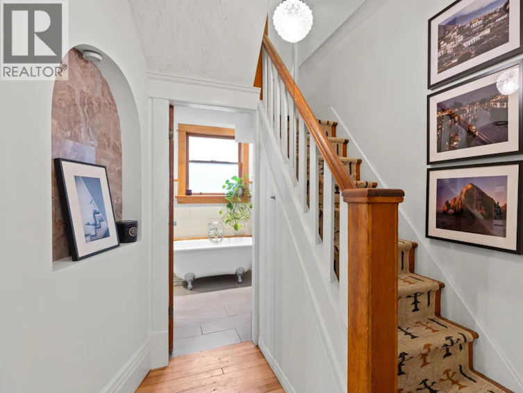 784 Lawrence Avenue, Kelowna, BC, V1Y 6L9 - 22