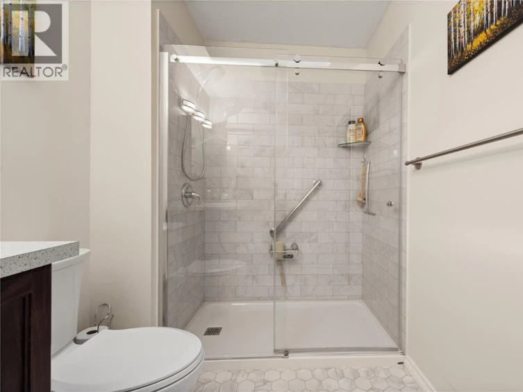 113-124 Cambie Place, Penticton, BC, V2A 1C5 - 17